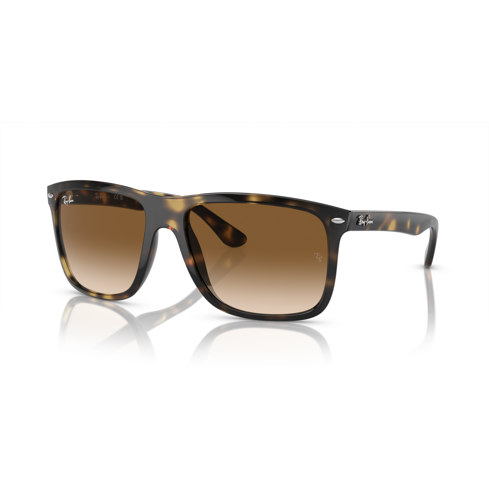 Ray-Ban sunglasses with tortoiseshell frame and brown gradient lenses on a white background Polished Havana + Light Brown