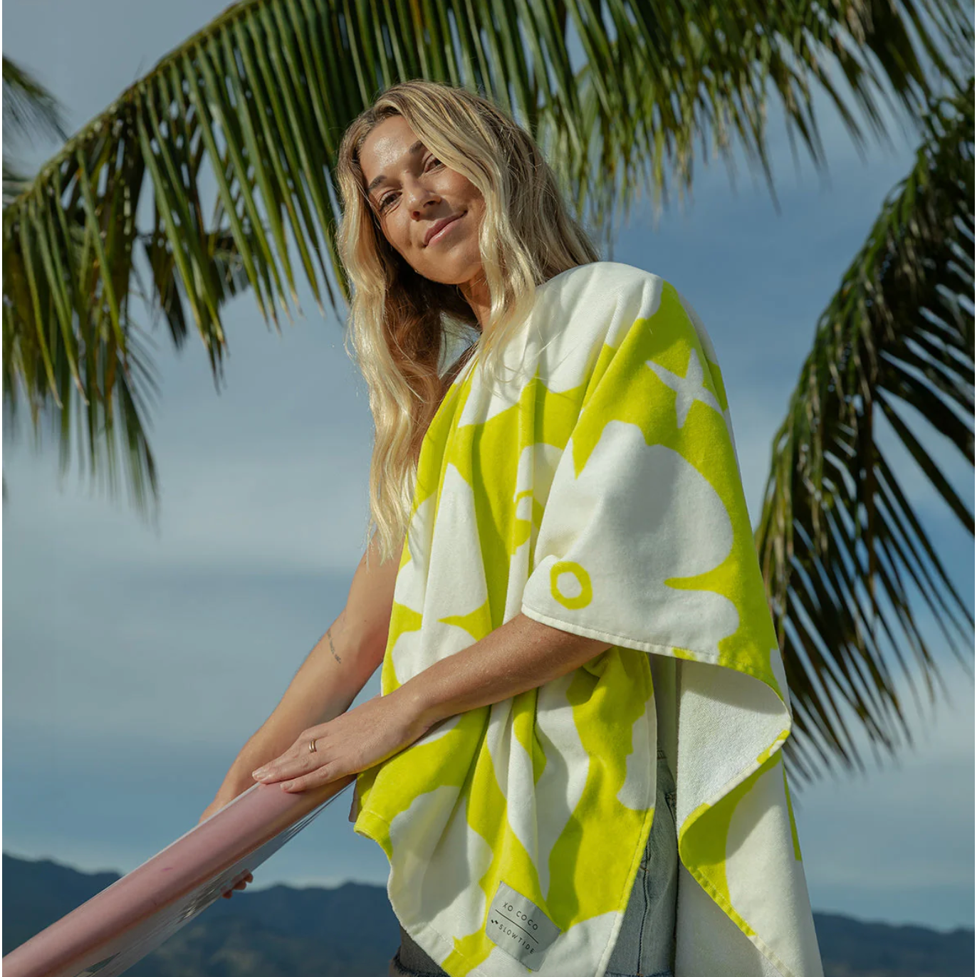 XOXO Beach Towel - Citron