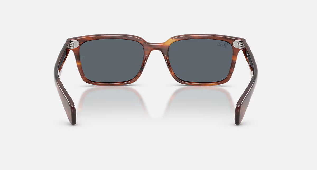 Ray-Ban Brunel Sunglasses - Velocity 21 Polished Striped Havana + Dark Blue
8056262980866