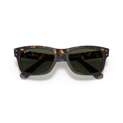 Tortoiseshell sunglasses with dark lenses on a white background Polished Havana + G-15 Green
