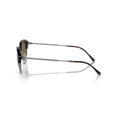 Sunglasses with tortoiseshell frame on a white background Polished Havana on Gunmetal + Brown Gradient Polarised