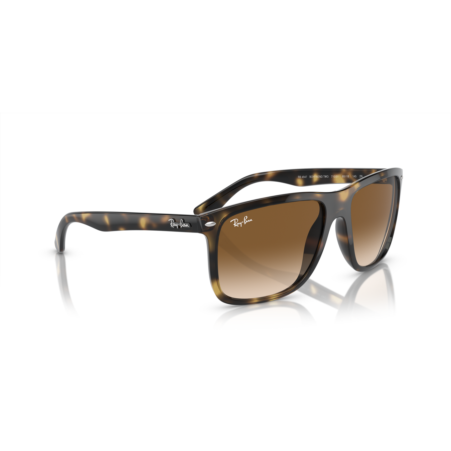 Ray-Ban sunglasses with tortoiseshell frame and brown lenses on a white background Polished Havana + Light Brown