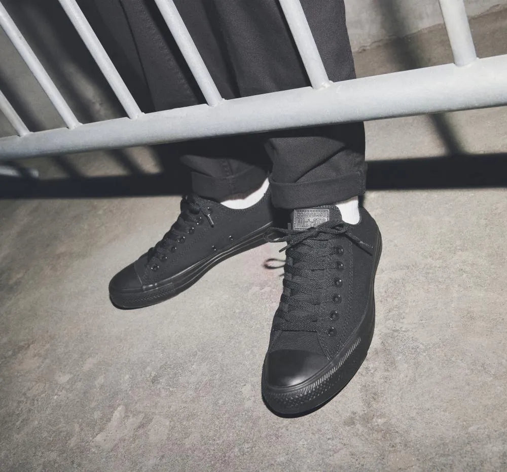 Chuck Taylor All Star Low Top - Black Monochrome