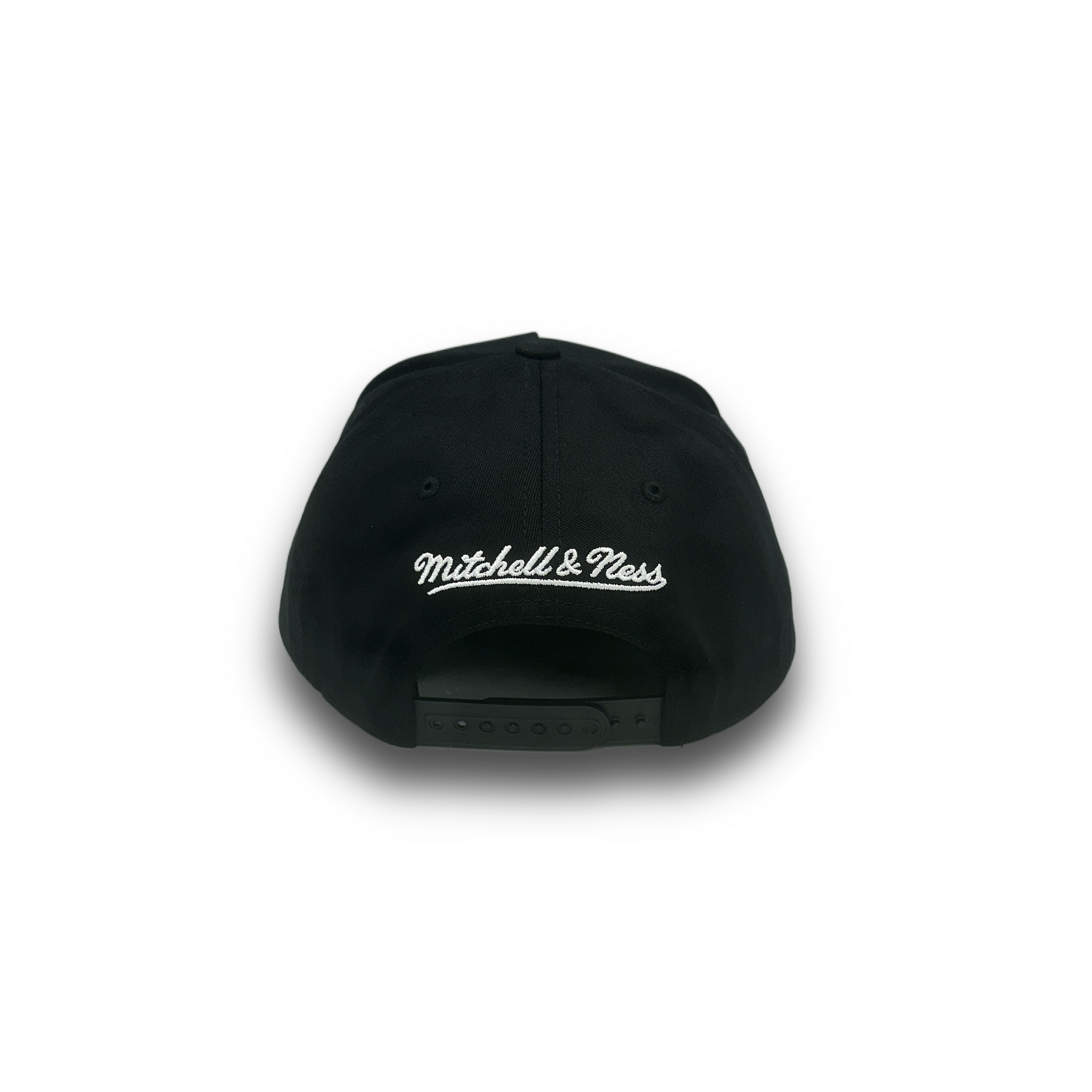 Black Letter Pro Pinch Snapback - Knicks