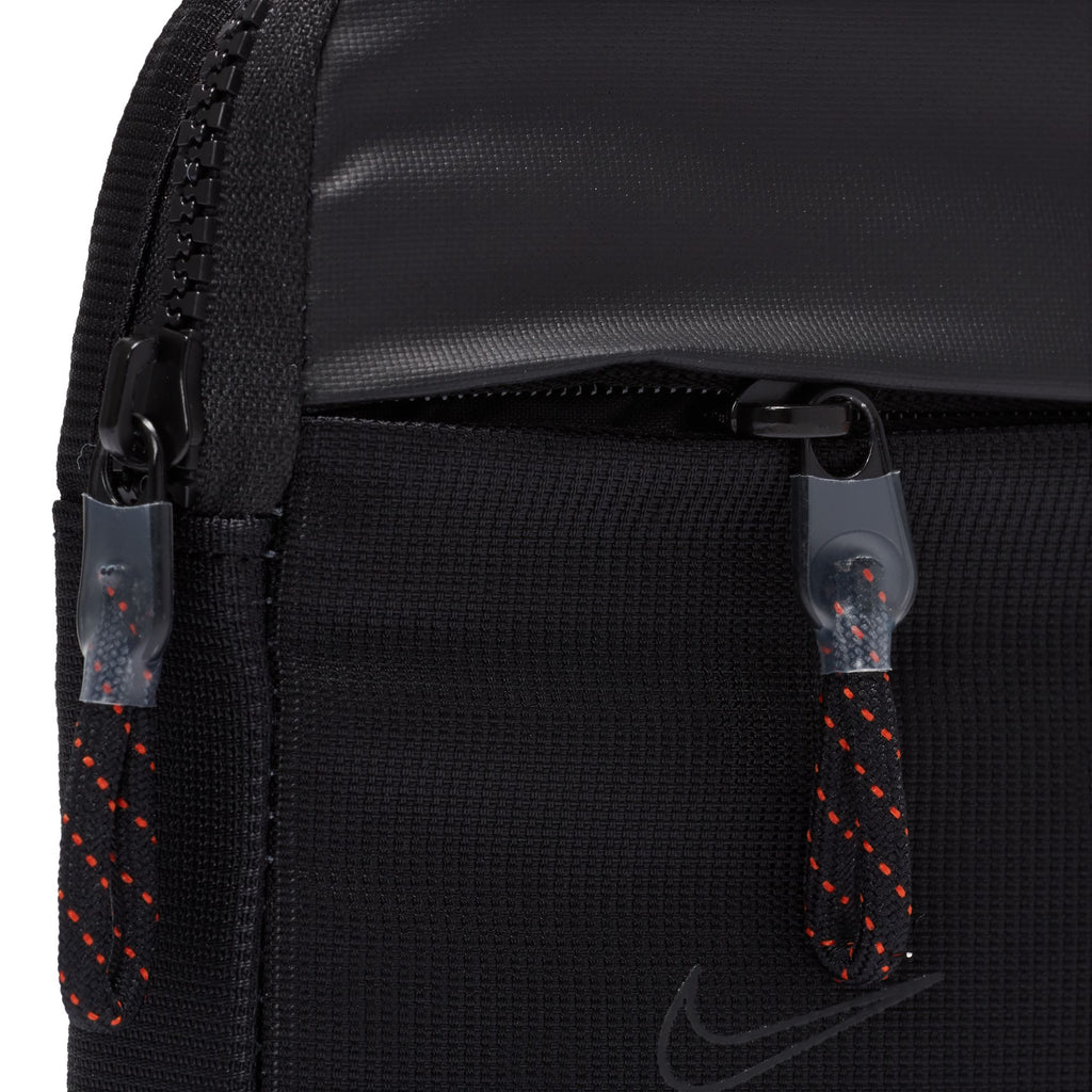 Nike SB - Sportswear Essentials Hip Pack - Velocity 21