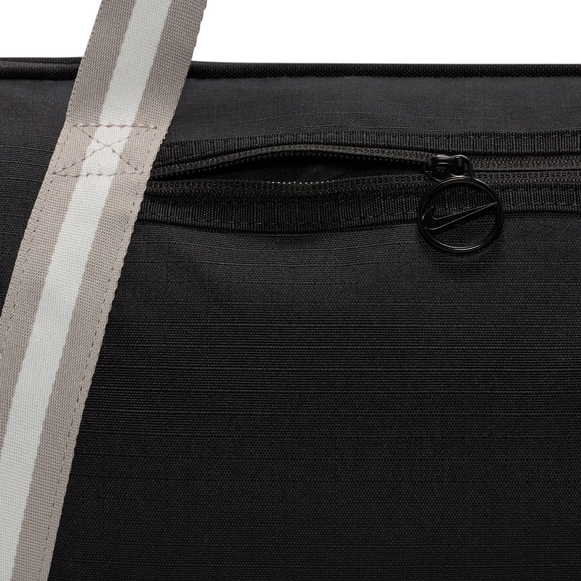 Nike SB - Heritage Retro Duffle Bag - Velocity 21