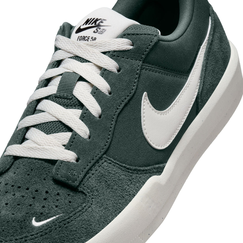 Nike SB - Force 58 - Vintage Green/Sail - Velocity 21