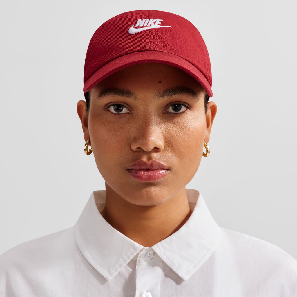 Nike SB - Club Cap - University Red - Velocity 21