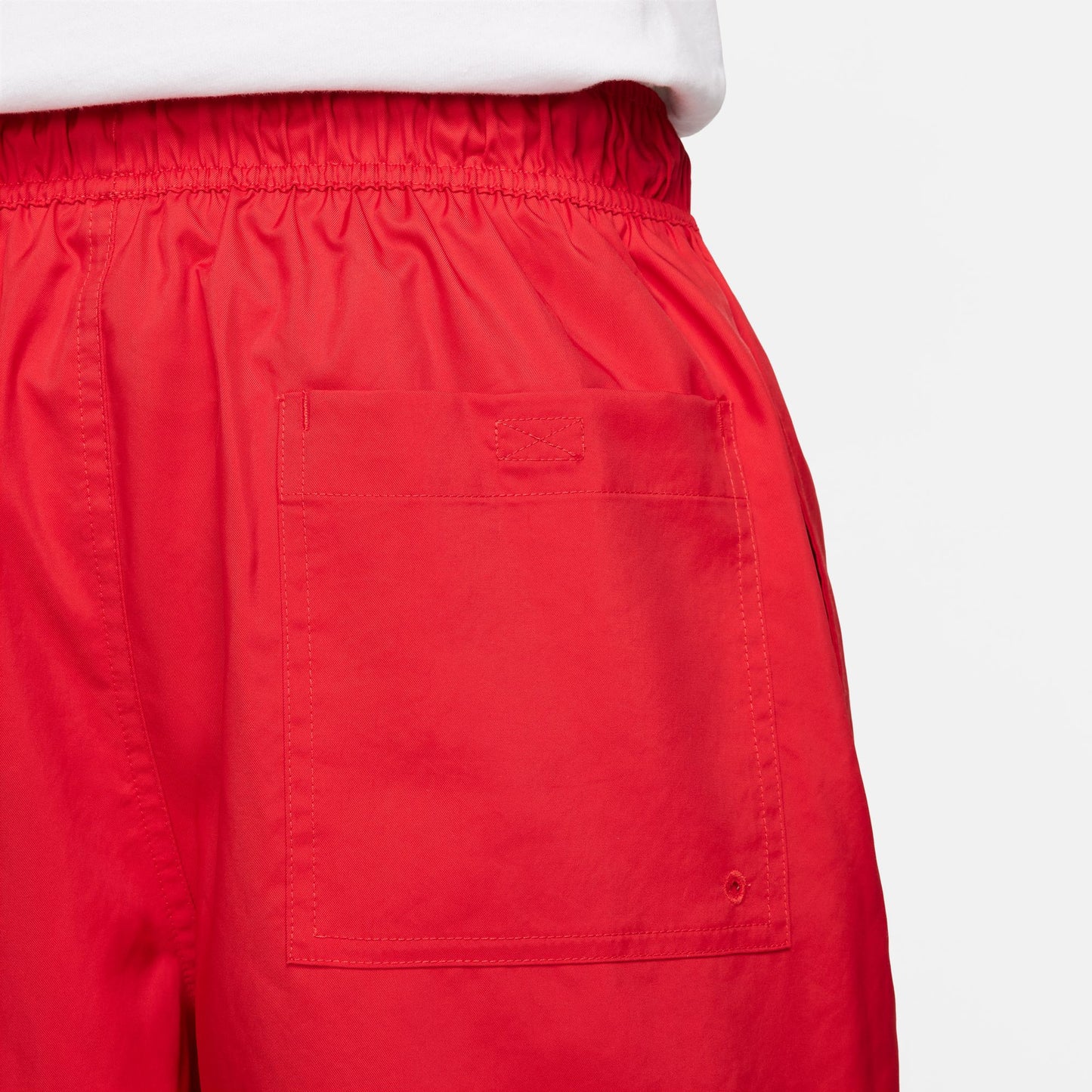 Club Woven Flow Short - University Red