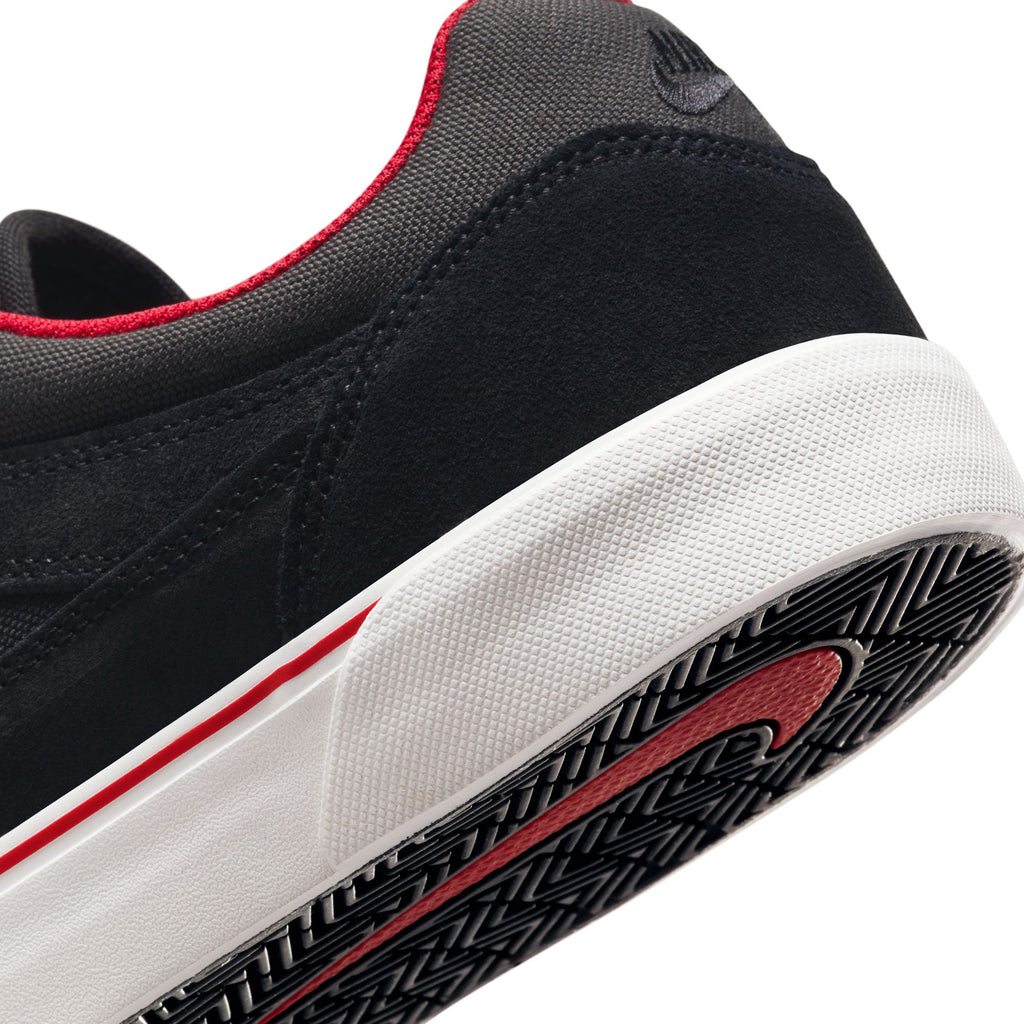 Nike SB - Malor - Black - Velocity 21