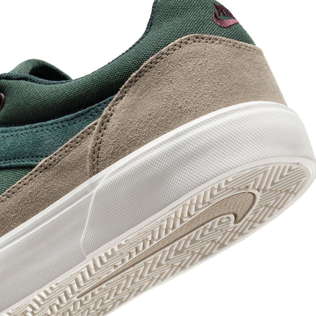 Nike SB - Malor - Seaweed - Velocity 21