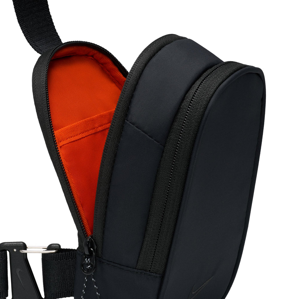 Nike SB - Commute Crossbody Bag - Velocity 21