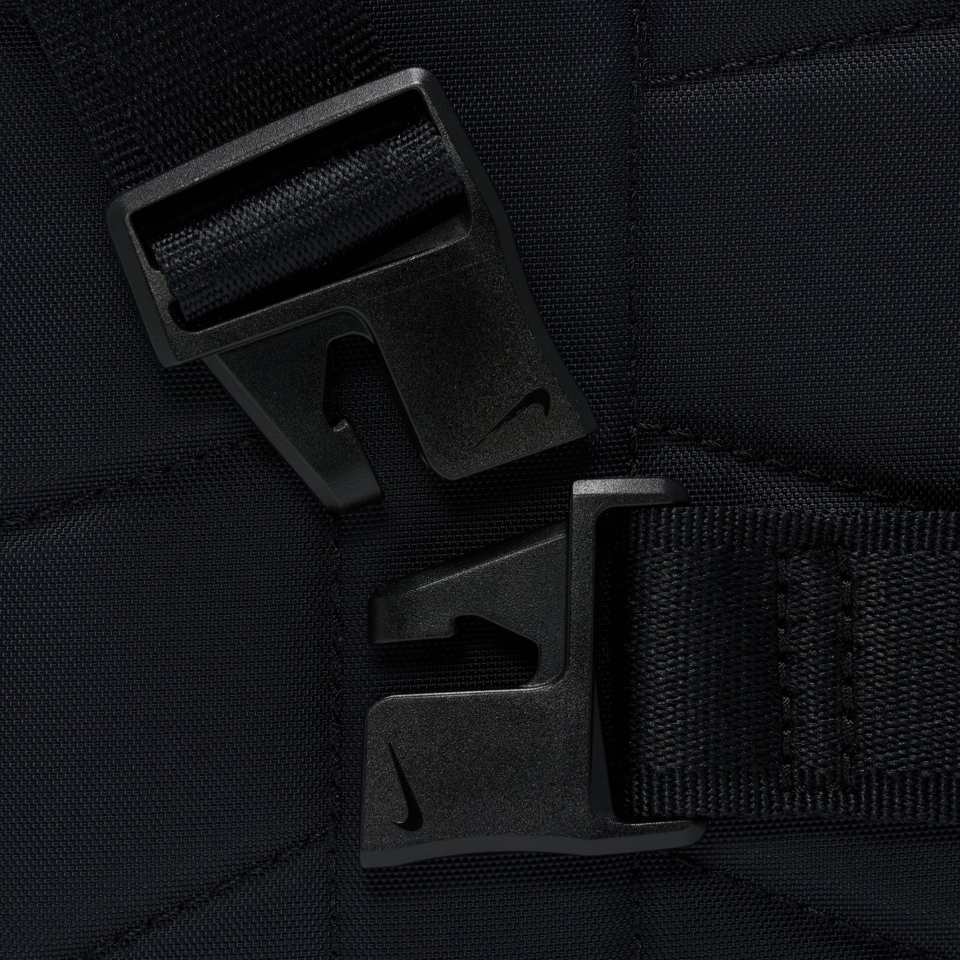 Nike SB - Commute Crossbody Bag - Velocity 21