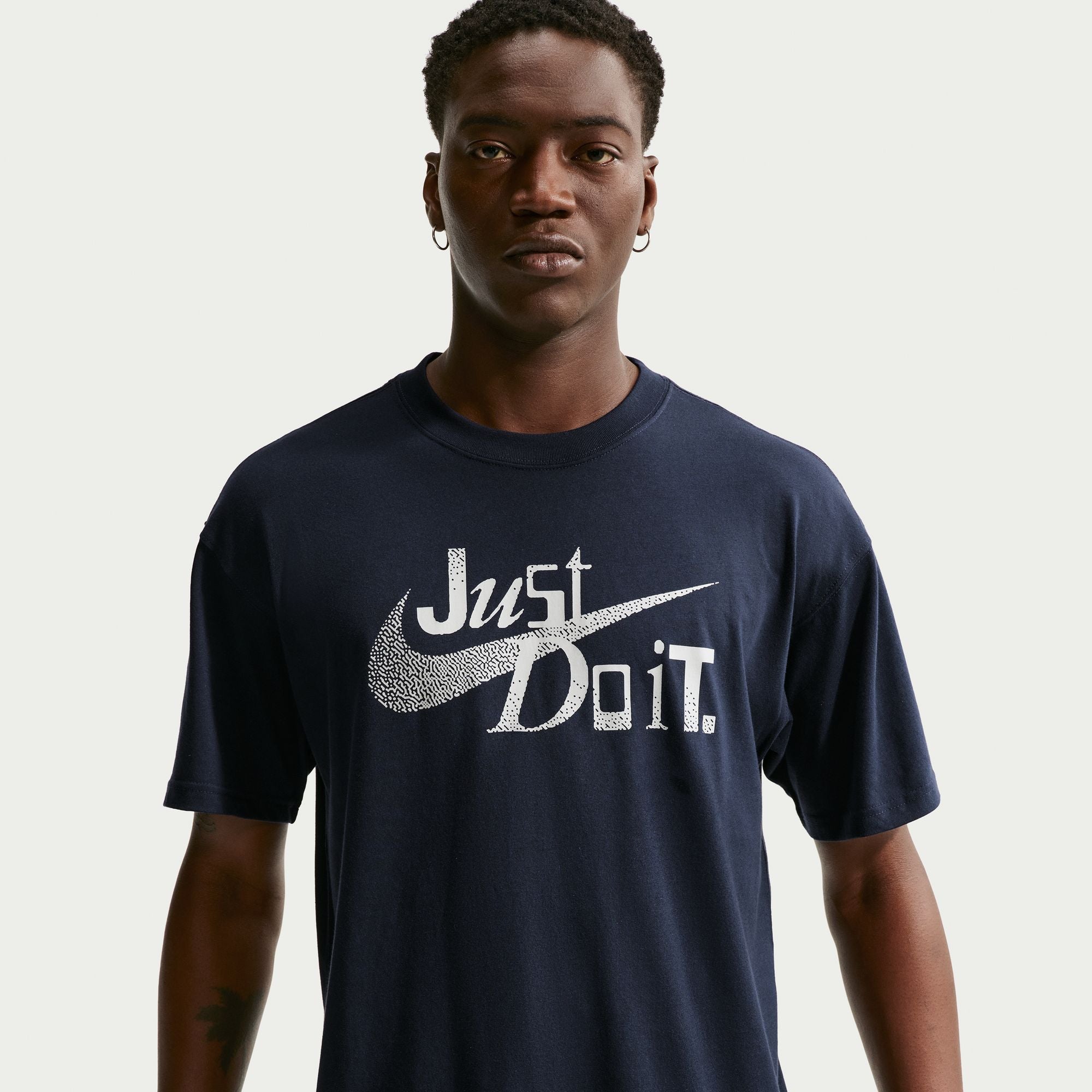 Loose Fit Just Do It Tee - Obsidian