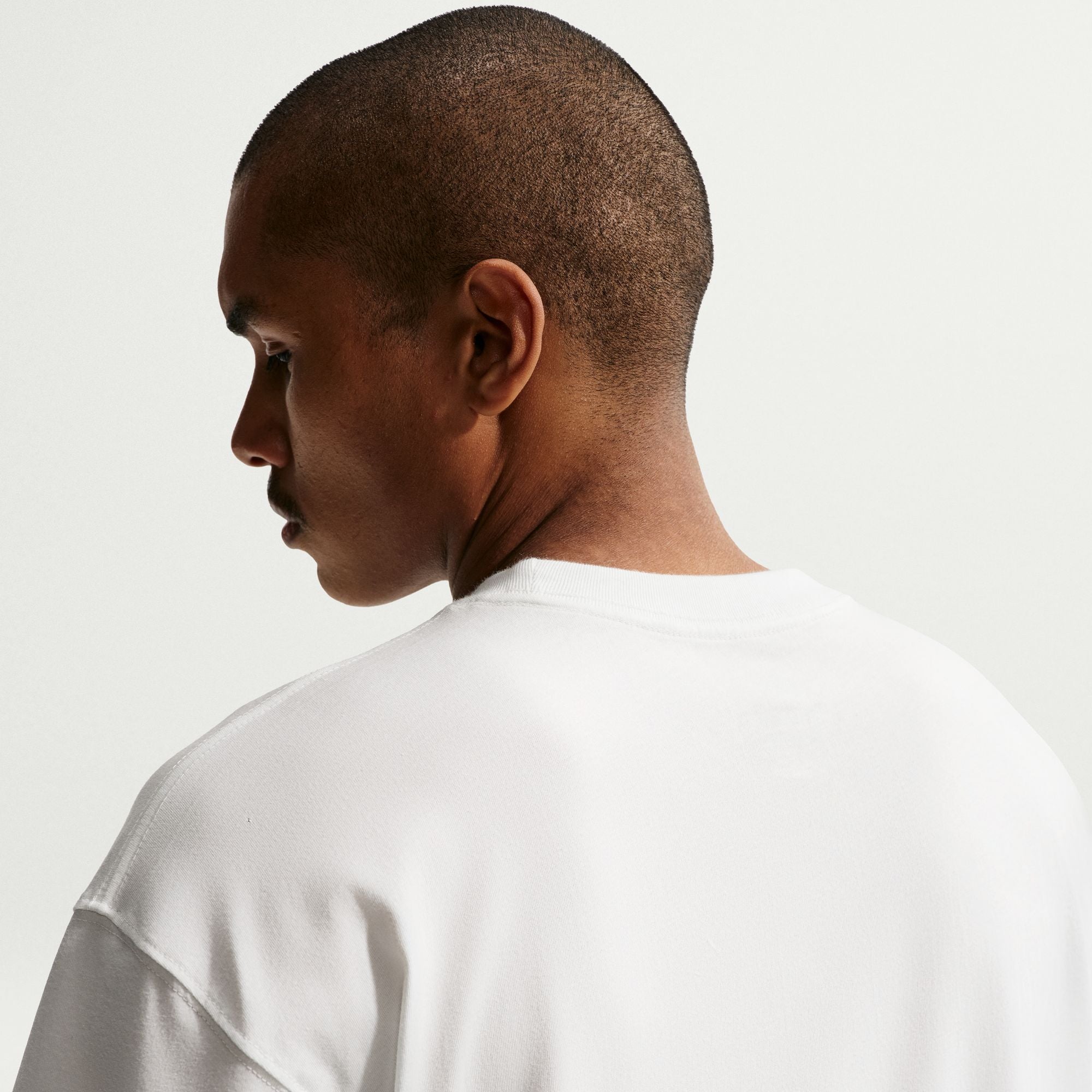 Loose Fit Swoosh Tee