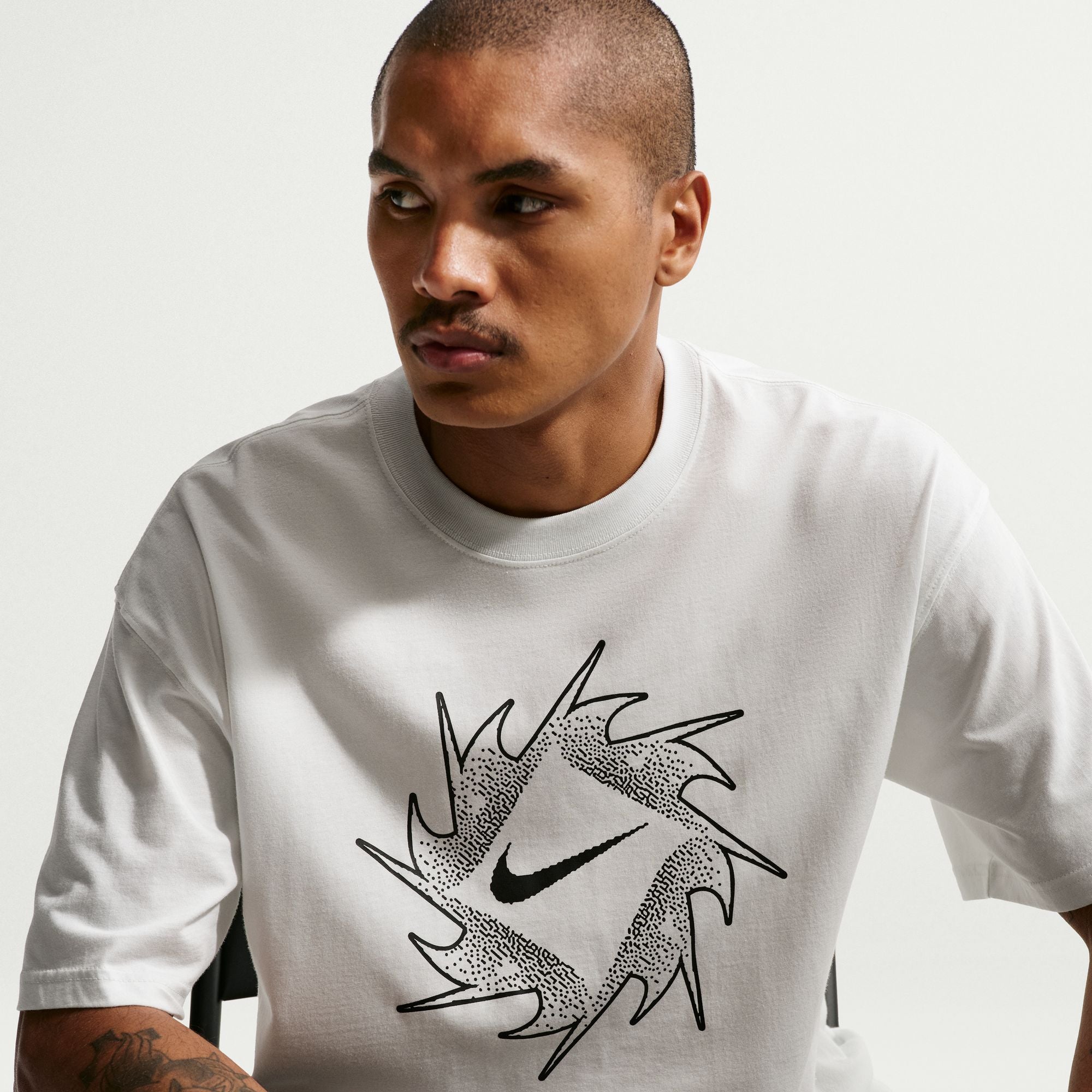 Loose Fit Swoosh Tee