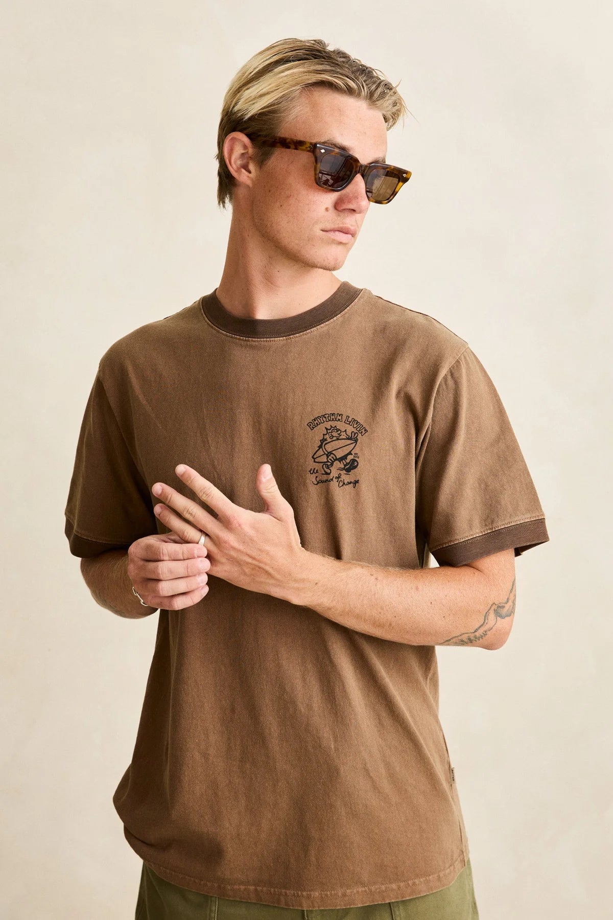 Peace Sun Ringer Vintage SS Tee