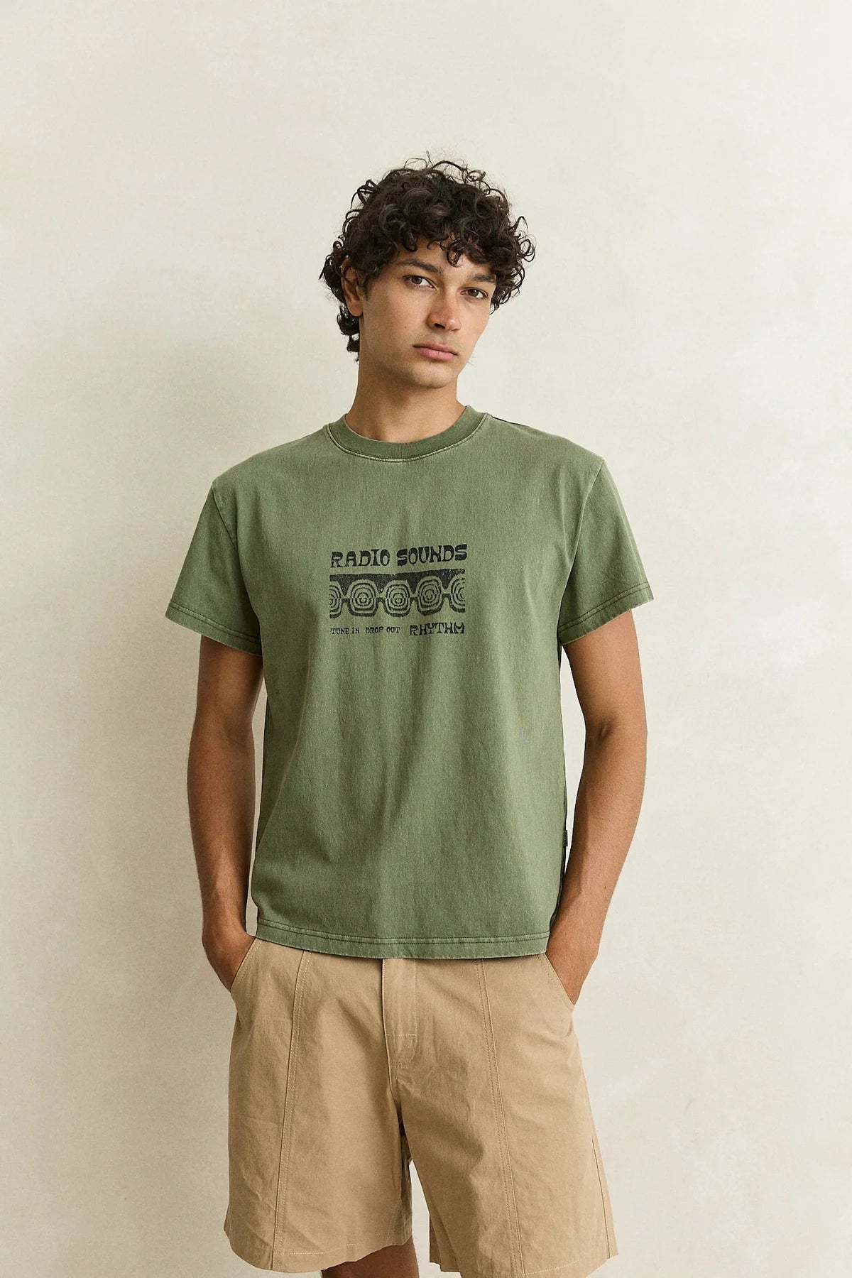 Radio Sounds Band SS Tee