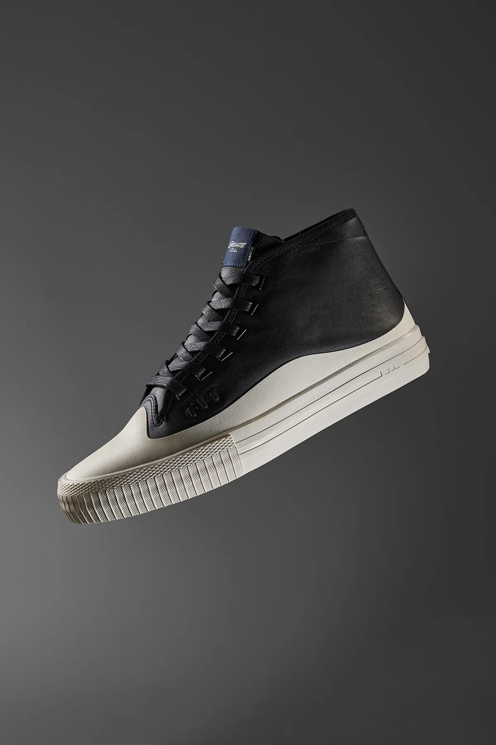 Gillette Mid - Black Leather