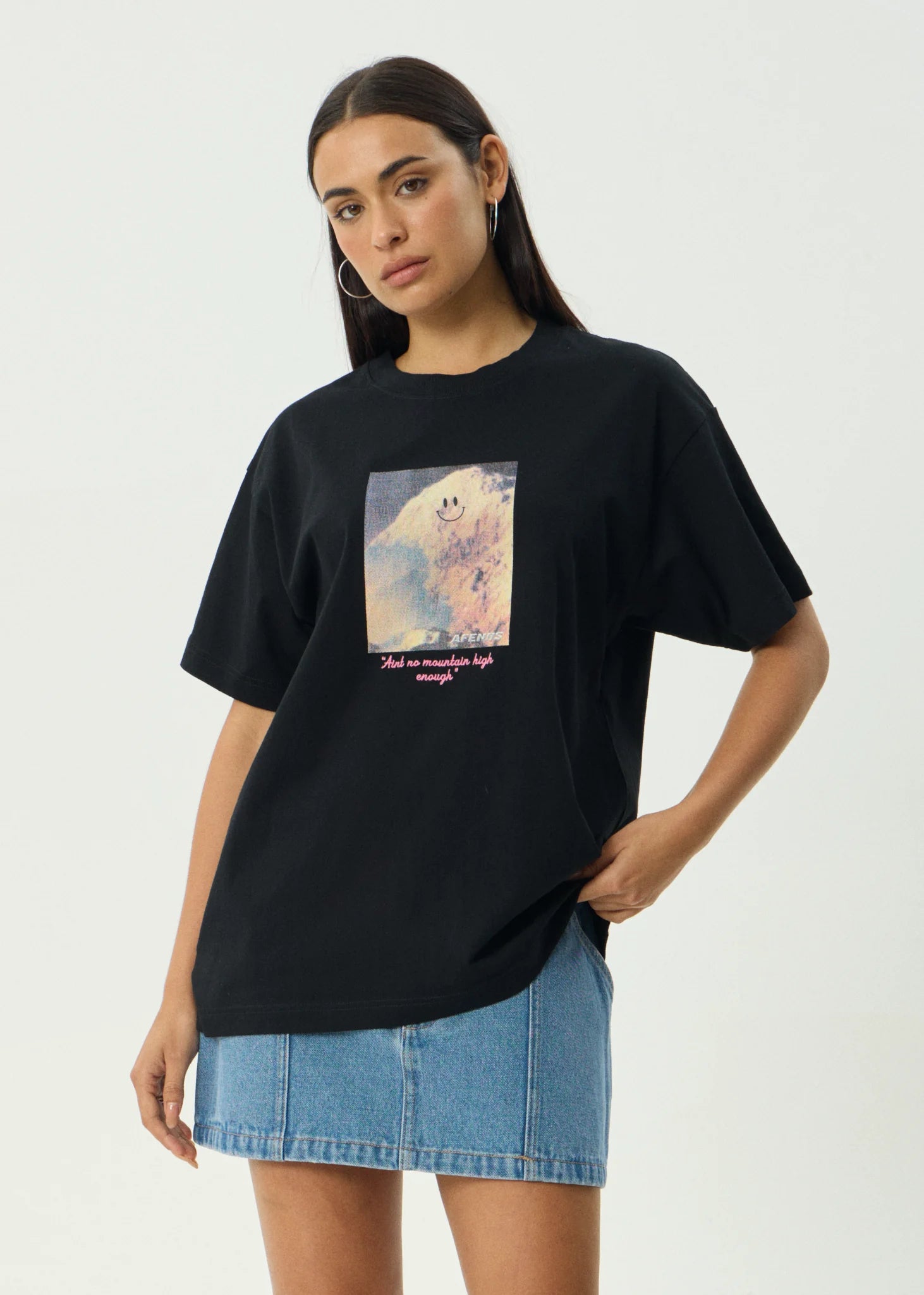 Too High Recycled HW Boxy Fit Tee - Black