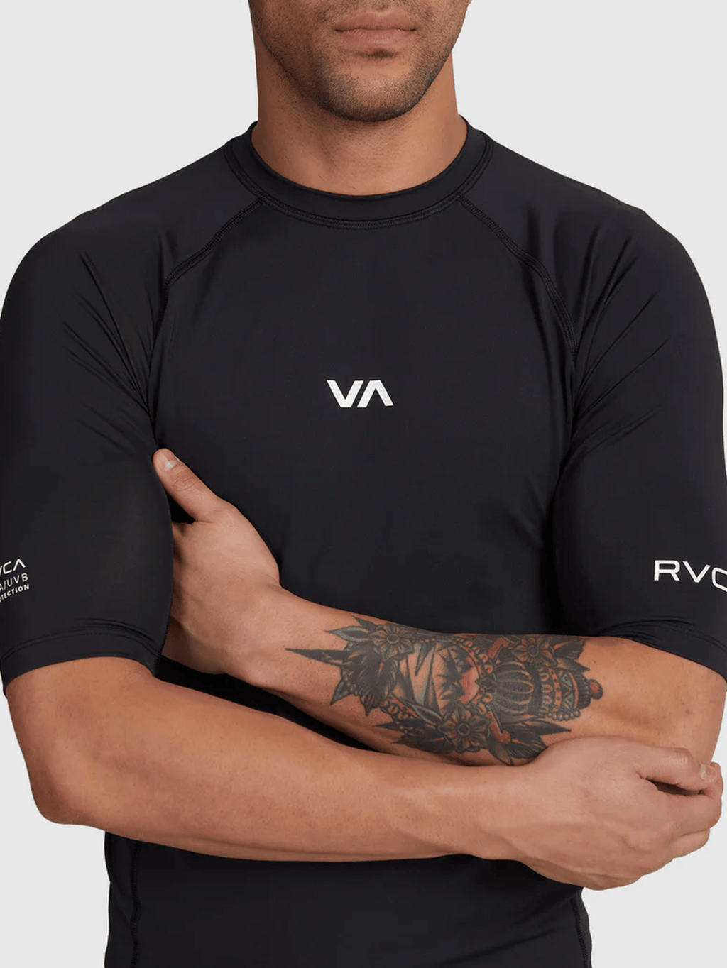 RVCA - VA SS Rashguard - Black - Velocity 21