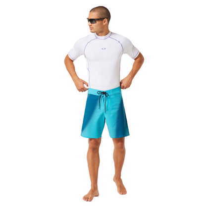 Oakley - Ventura SS Rashguard - Velocity 21
