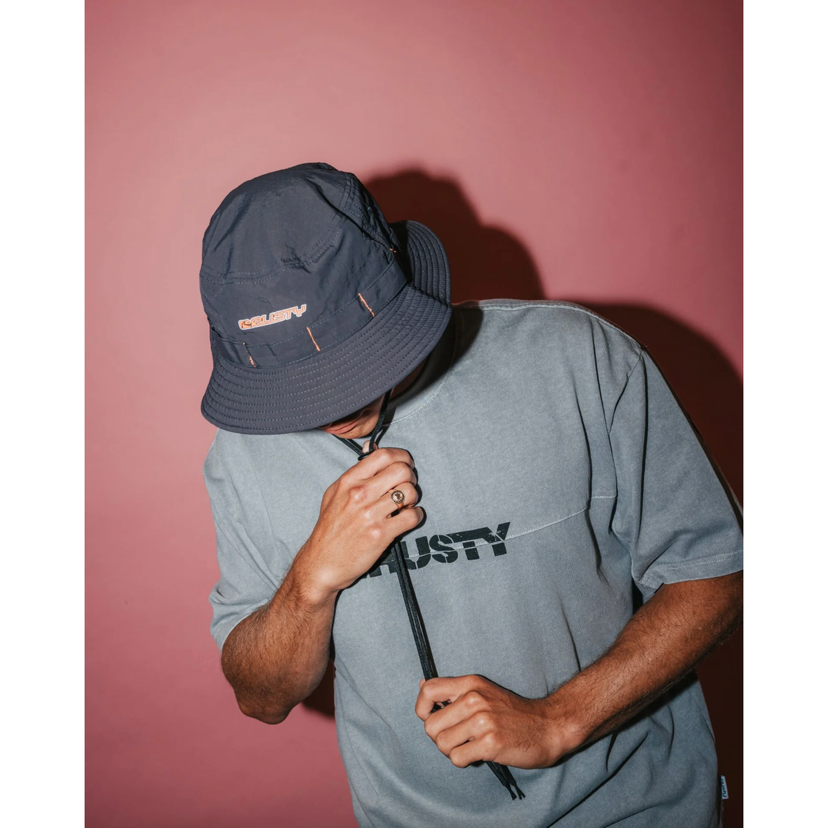 Rusty - Stringer Bucket Hat - Velocity 21