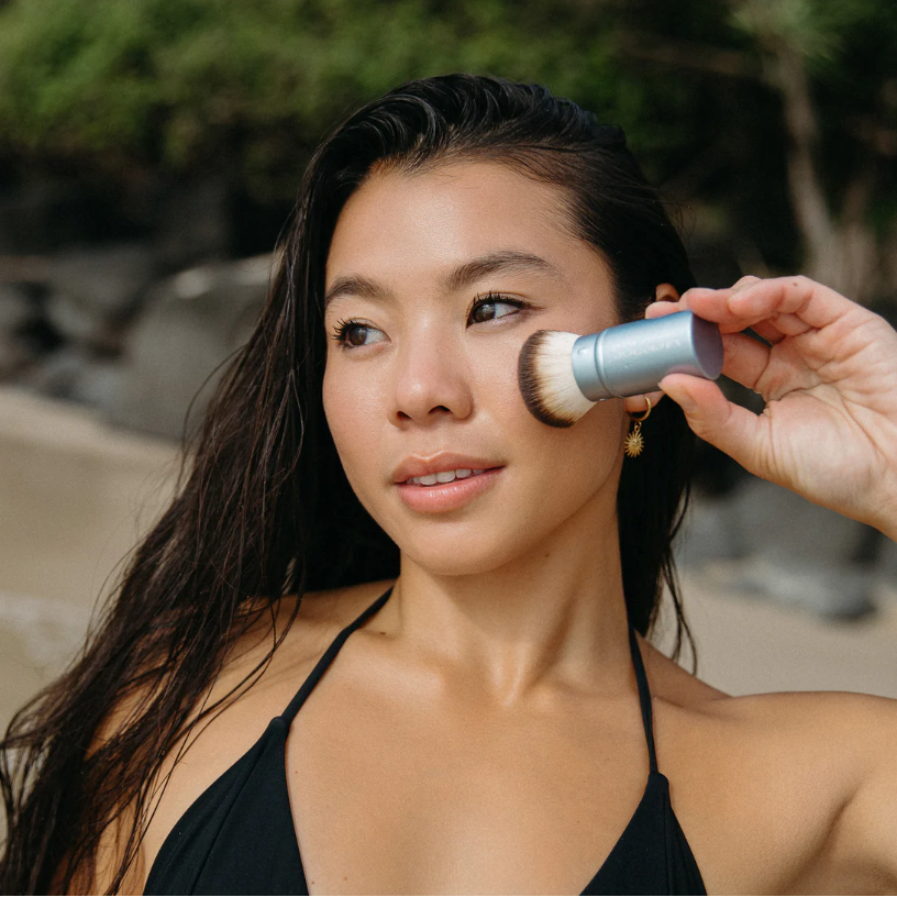 Sol Sista Collective - Retractable Kabuki Makeup Brush - Velocity 21