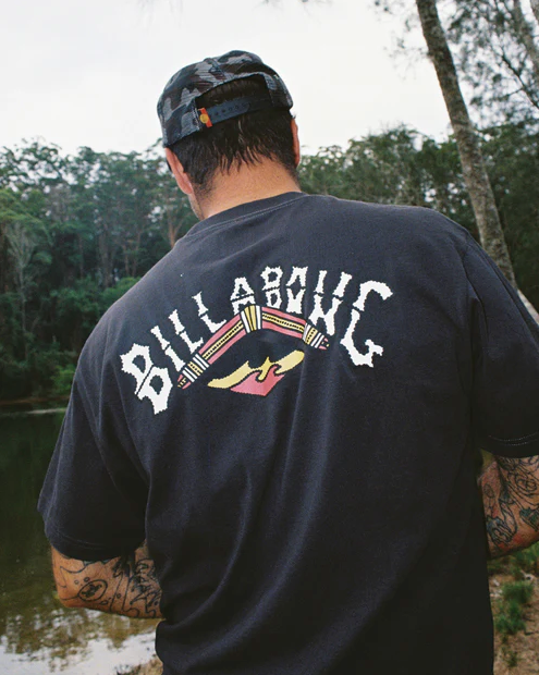 Otis Flag Arch SS Tee