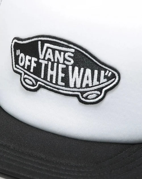Classic Patch Curved Bill Tucker Cap
