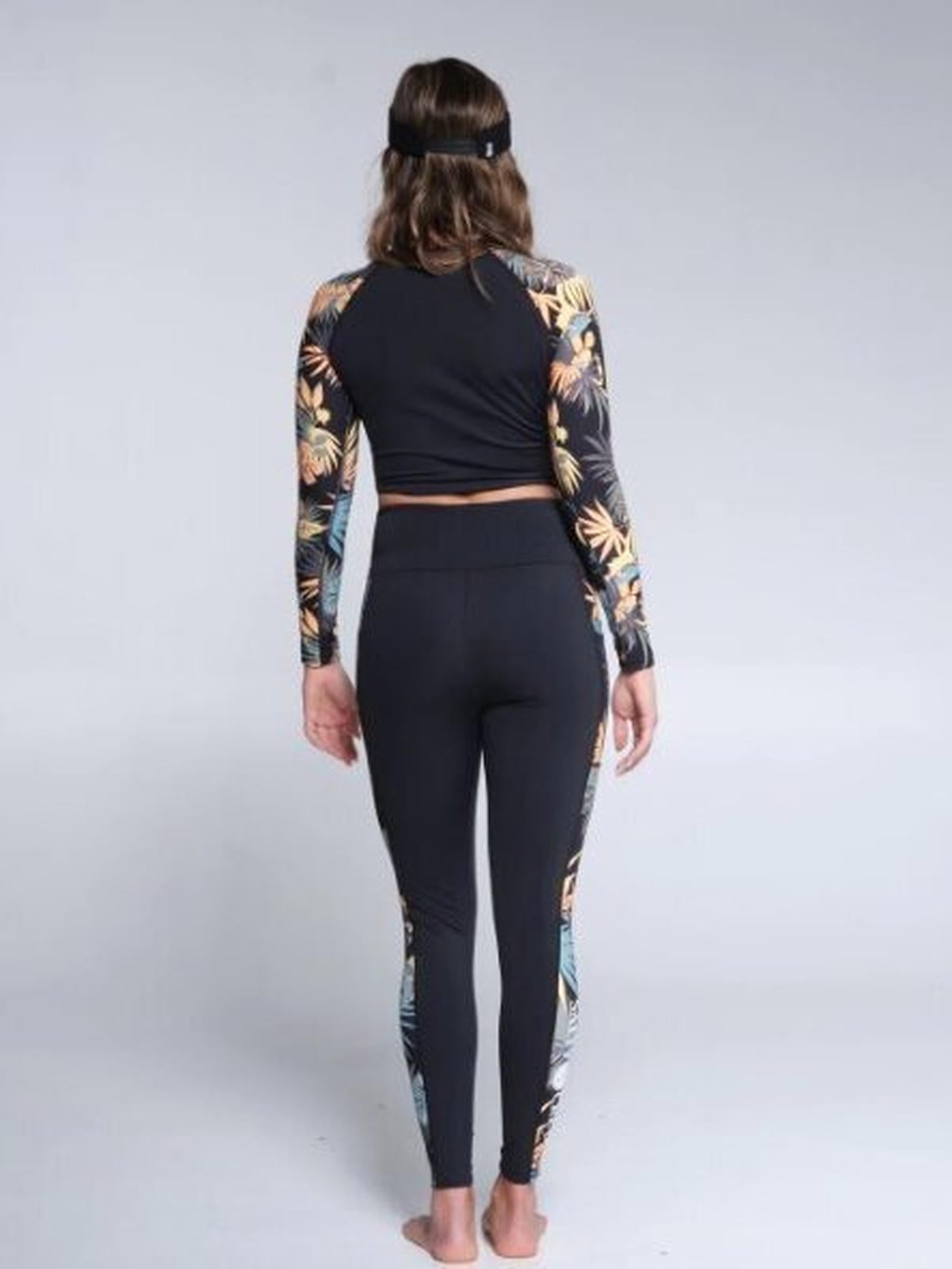 Salty Crew - Find Refuge Legging - Multi - Velocity 21