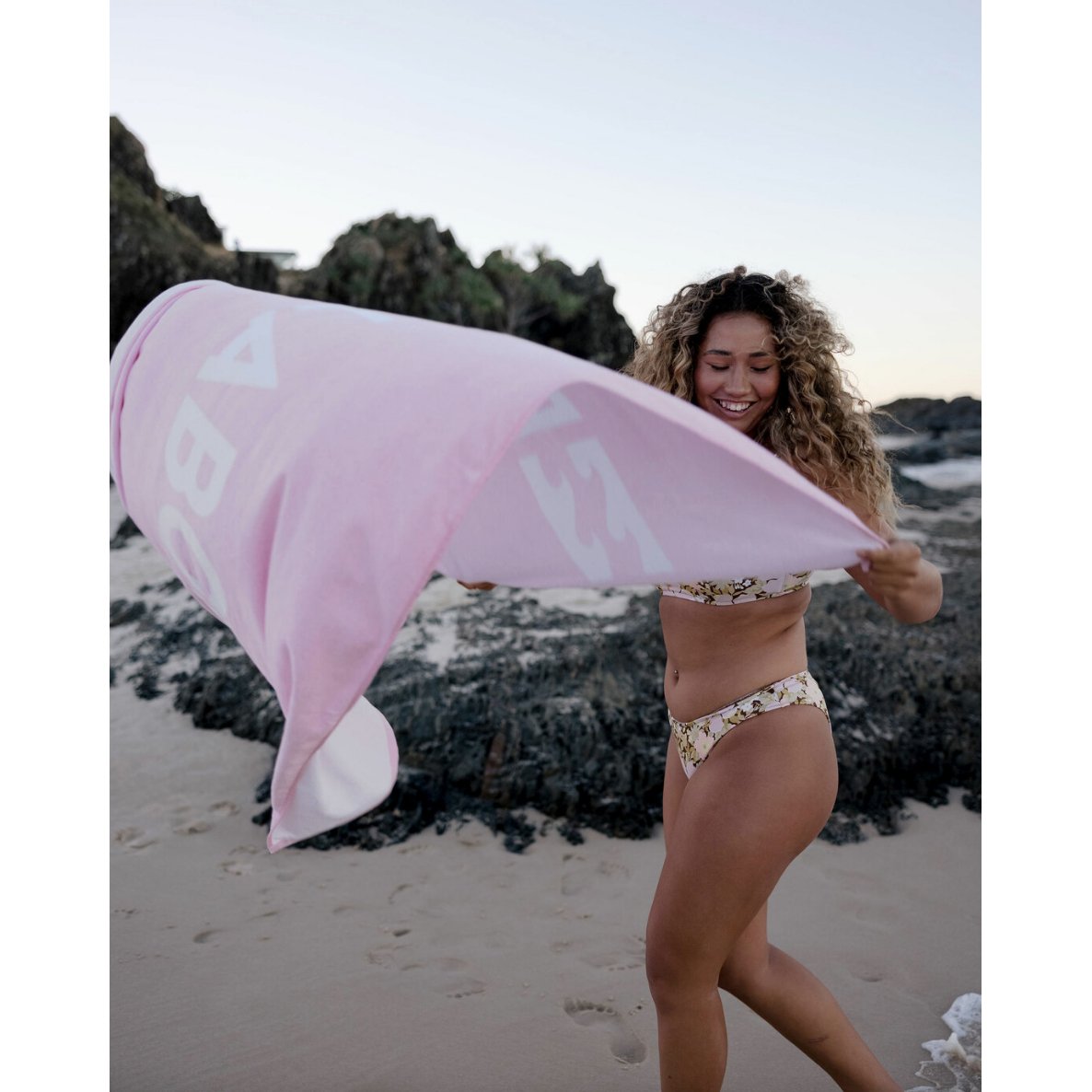 Billabong - Oasis Towel - Light Pink - Velocity 21