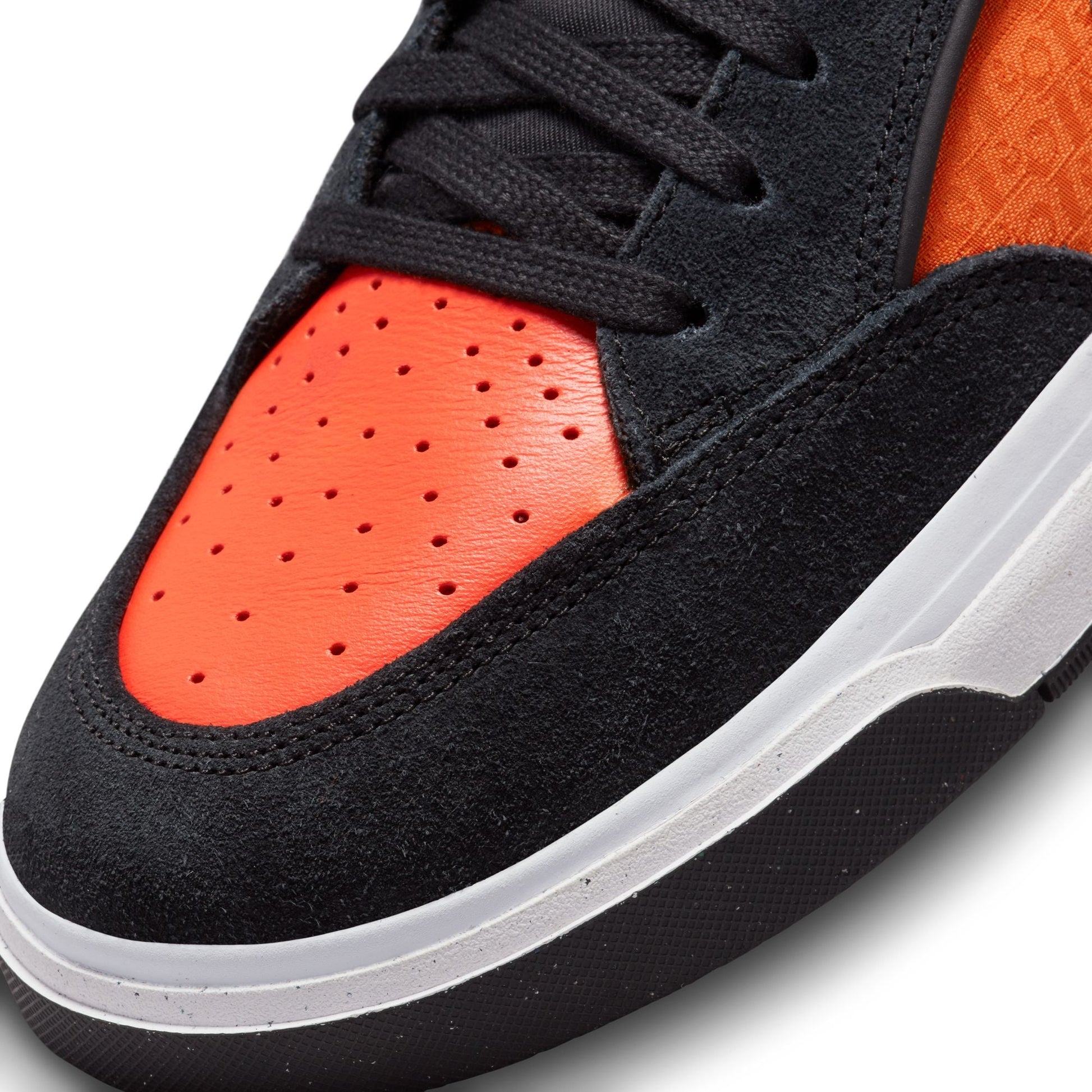 Nike SB - React Leo - Velocity 21