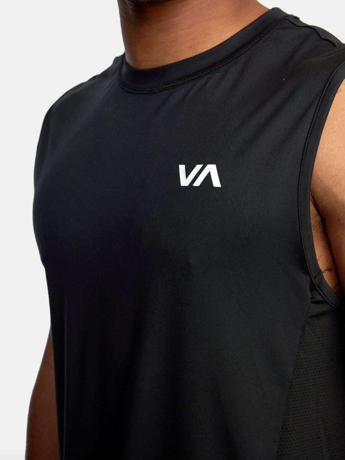 RVCA - Sport Vent Muscle - Velocity 21