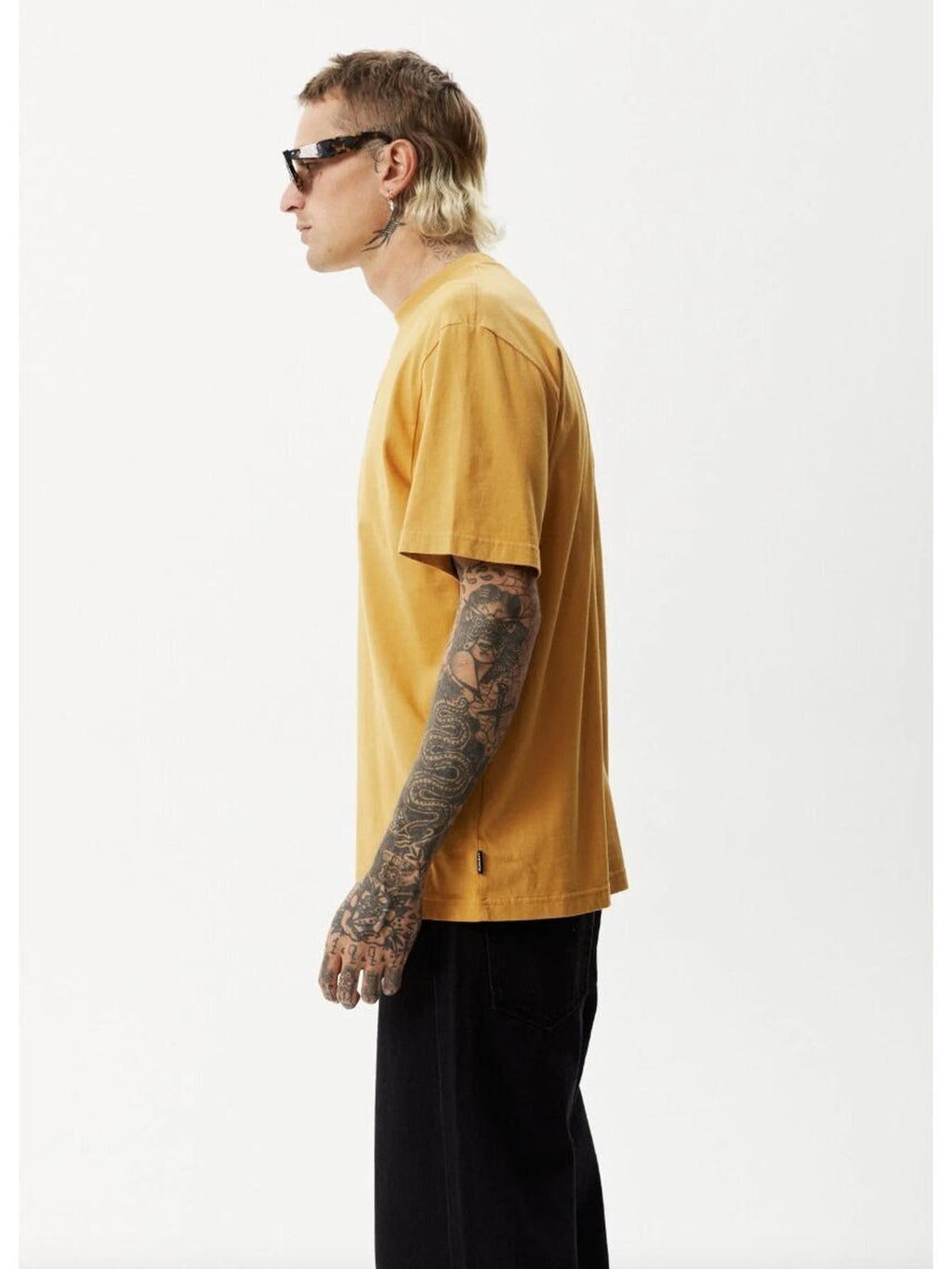 Afends - Universal Recycled Retro Graphic Tee - Velocity 21
