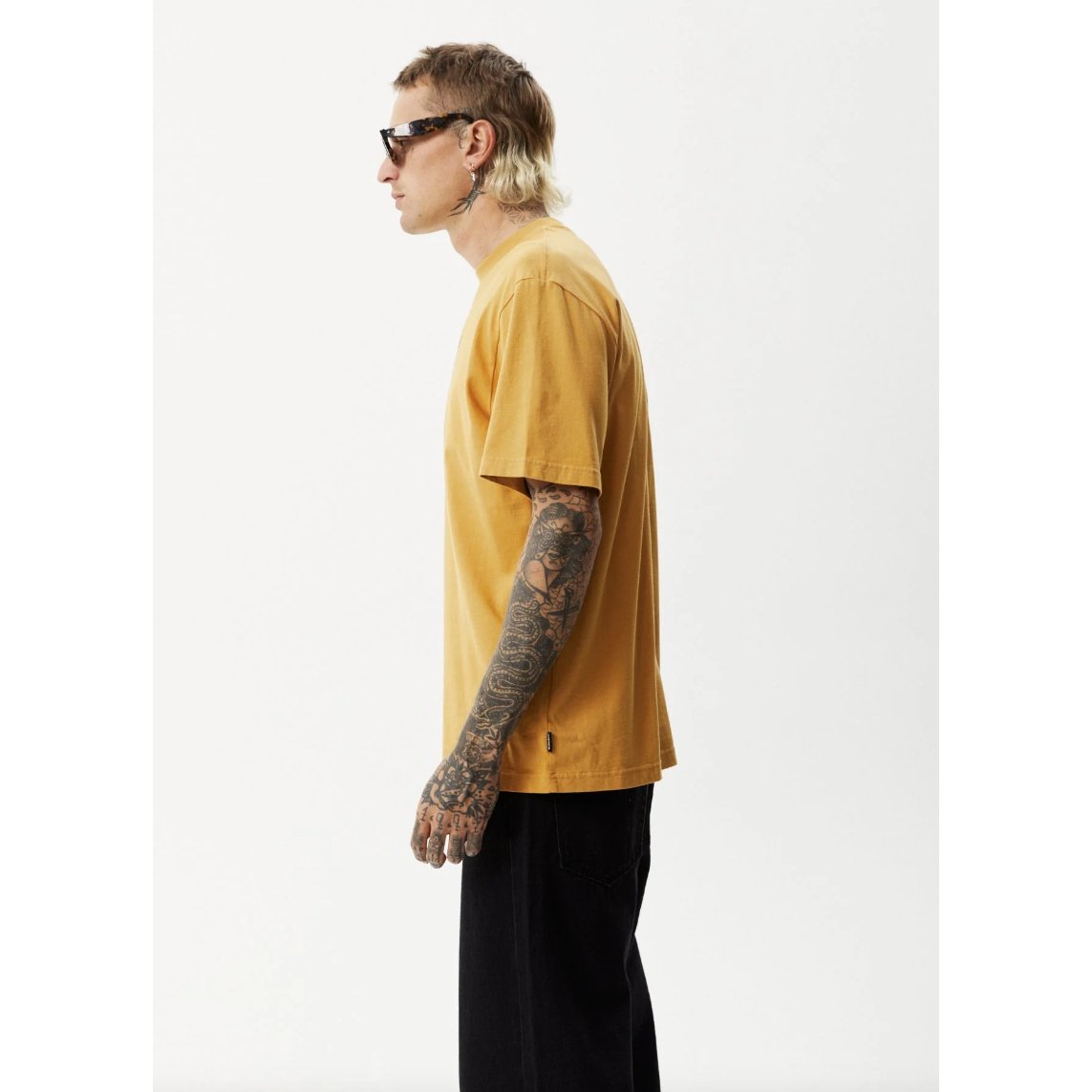 Afends - Universal Recycled Retro Graphic Tee - Velocity 21